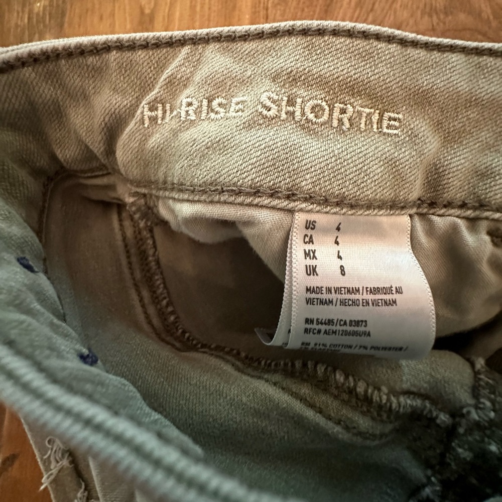 American Eagle Jean Shorts Green - Picture 4 of 4